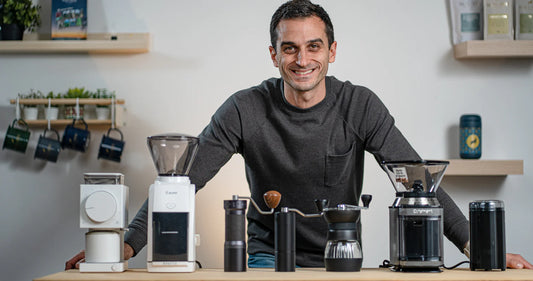 COFFEE GRINDERS: A BUYING GUIDE (AND A STRONG SUGGESTION)